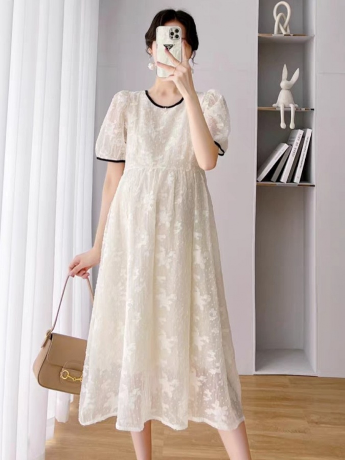 Xomilador ayollar uchun liboslari ART 80024 (kichik o‘lchamli) XL qaymoq rang