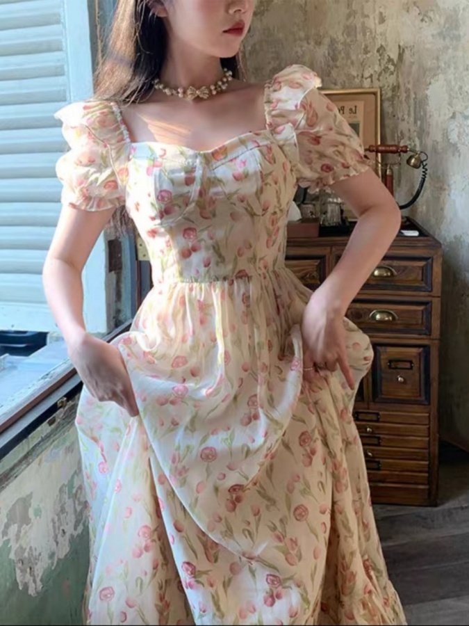 Shifon mato bilan nozik ayollar liboslari ART 3564485 (kichik o‘lchamli) 3XL