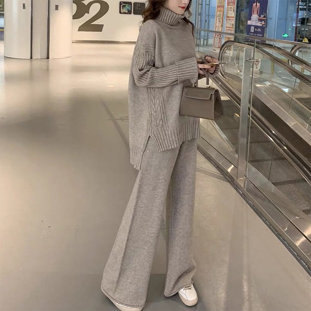Ayollarning qishki trikotaj kostyumlari Sviter to‘plami ART 49842 XL