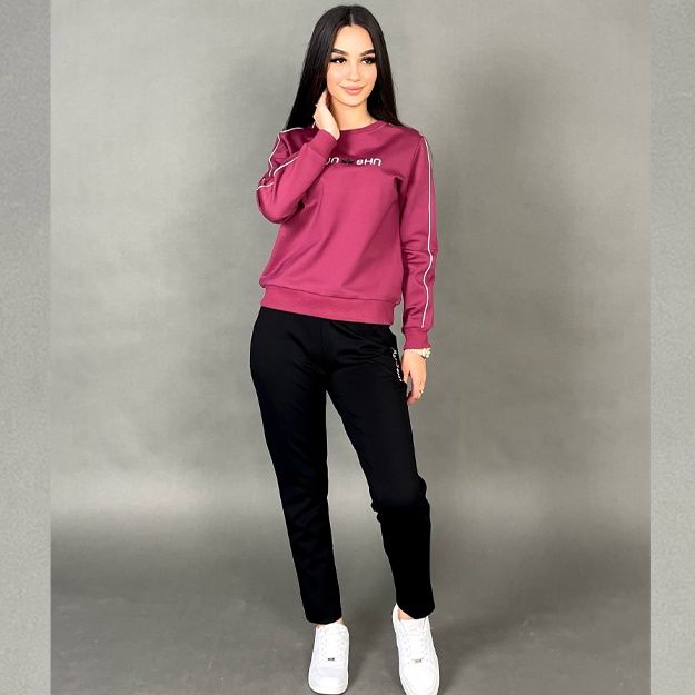 Ayollar uchun dvoyka ART 826 Malina rang L
