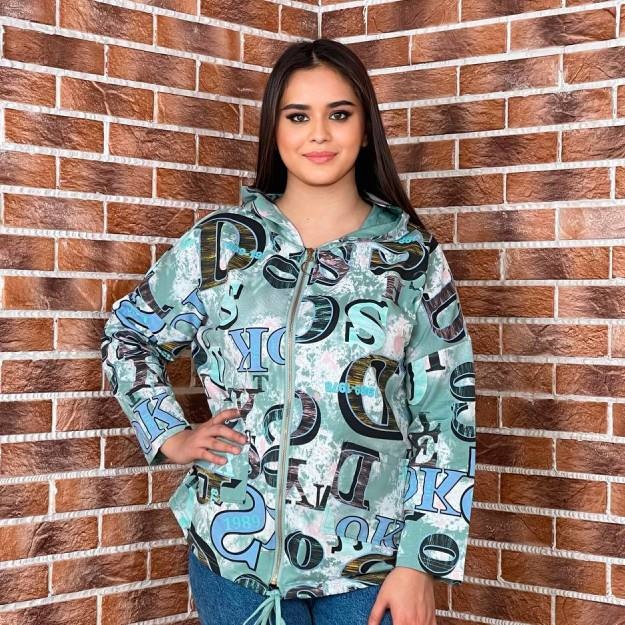 Ayollar uchun vetrovka ART 8318 mentol rang 62