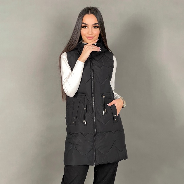 Ayollar yengsiz kurtkasi ART 2302 qora 52