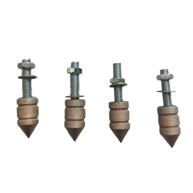 Avtomobil raqamini qotirish uchun bolt 4 dona