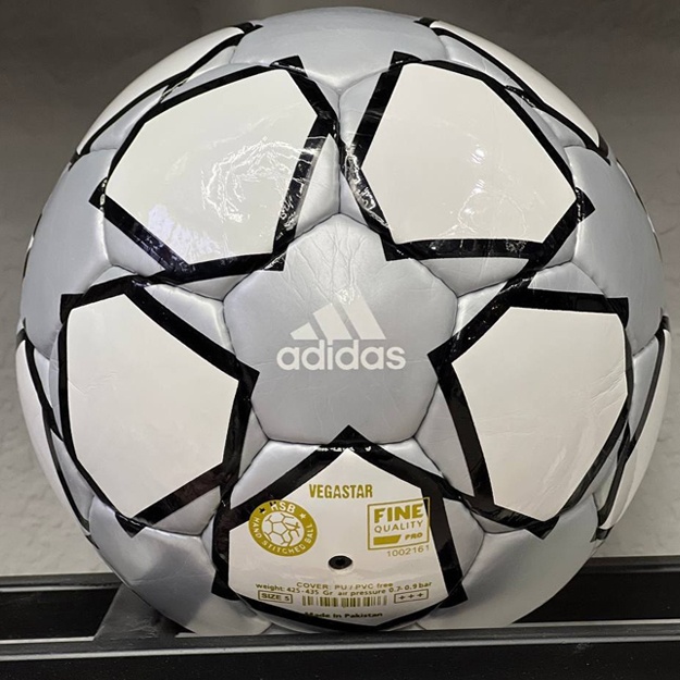 Futbol to‘pi (081901)