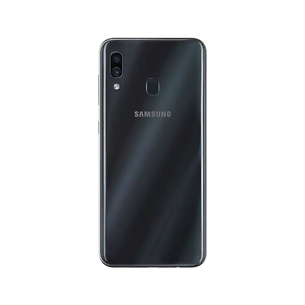 Erkak lezbiyanni qilmishida ushladi.