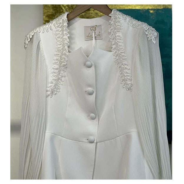 Porno katta eshakli blondalar bilan pantyhose