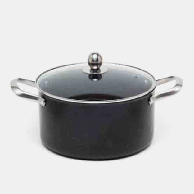 Erotik qiz bilan jinsiy aloqada bolgan erkak