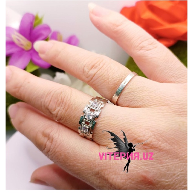 Rus qoshiqchilar bilan porno