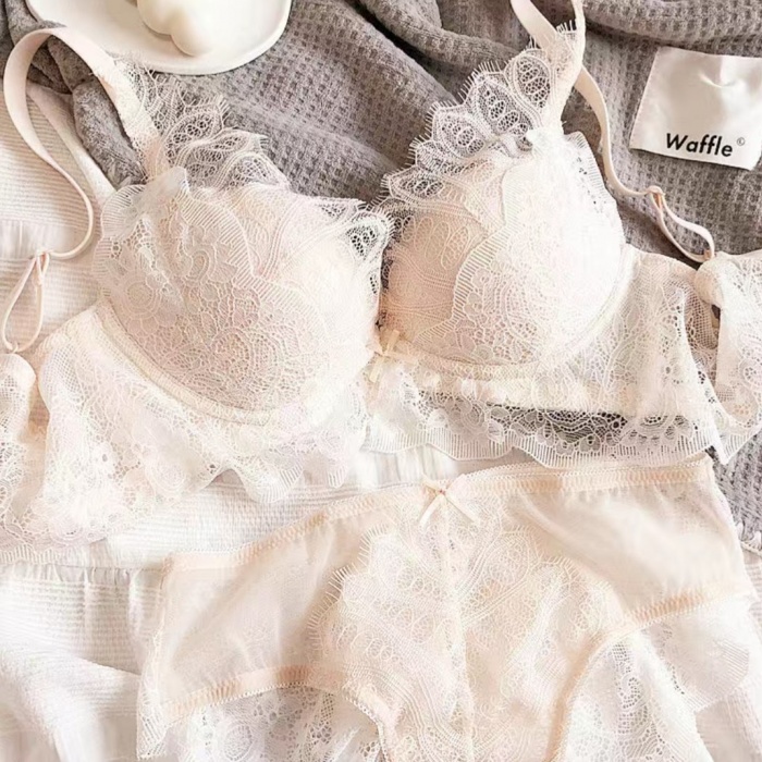 Dushdagi qoshni porno