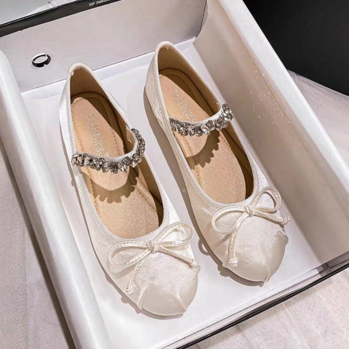 Djigurda jinsiy aloqa onlayn tomosha qilish Video klublarda porno raqobat