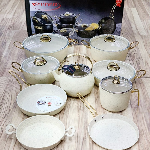 Rus hammomida xola bilan jinsiy aloqa