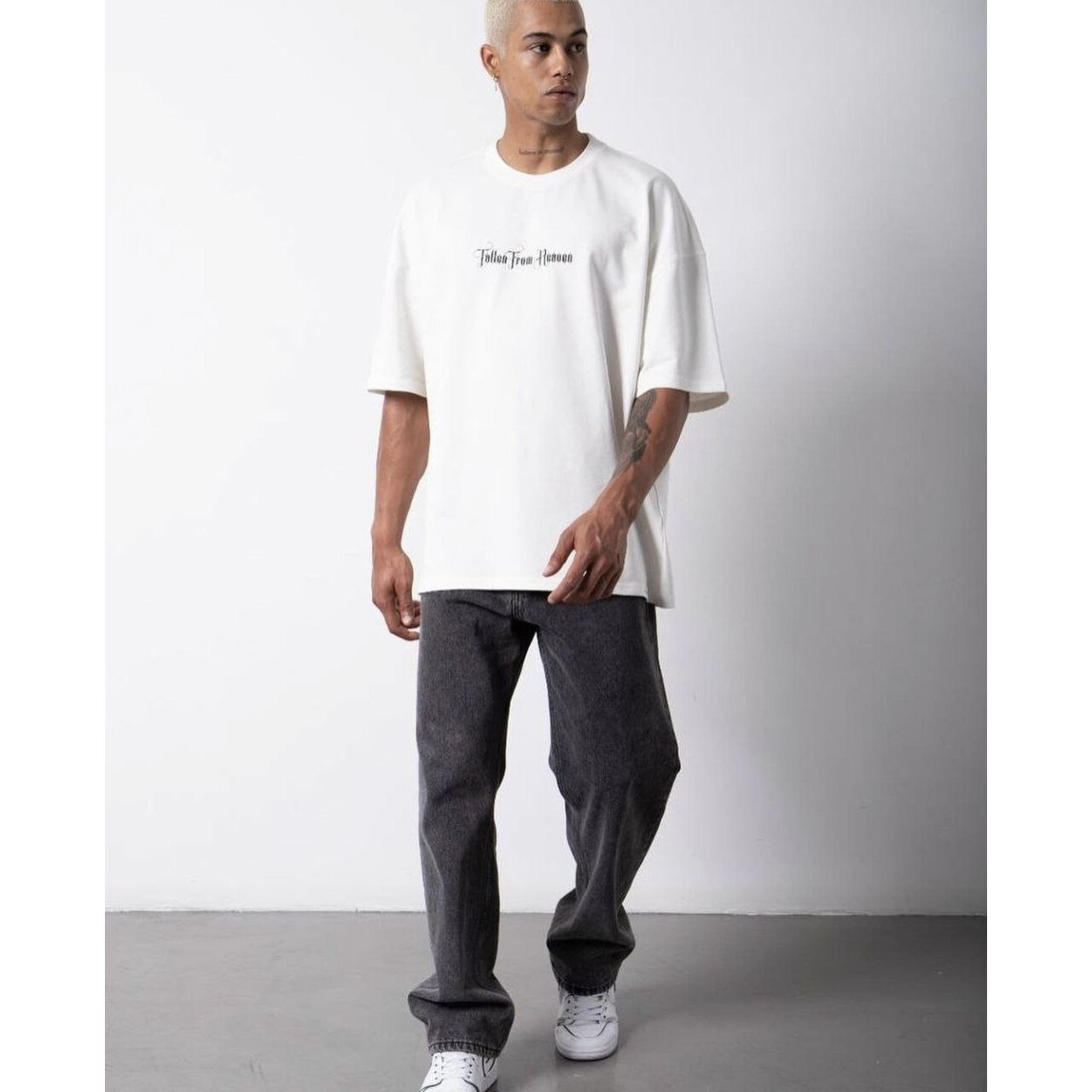 Orgazm bolgan yosh qizlar ishtirokidagi onlayn porno