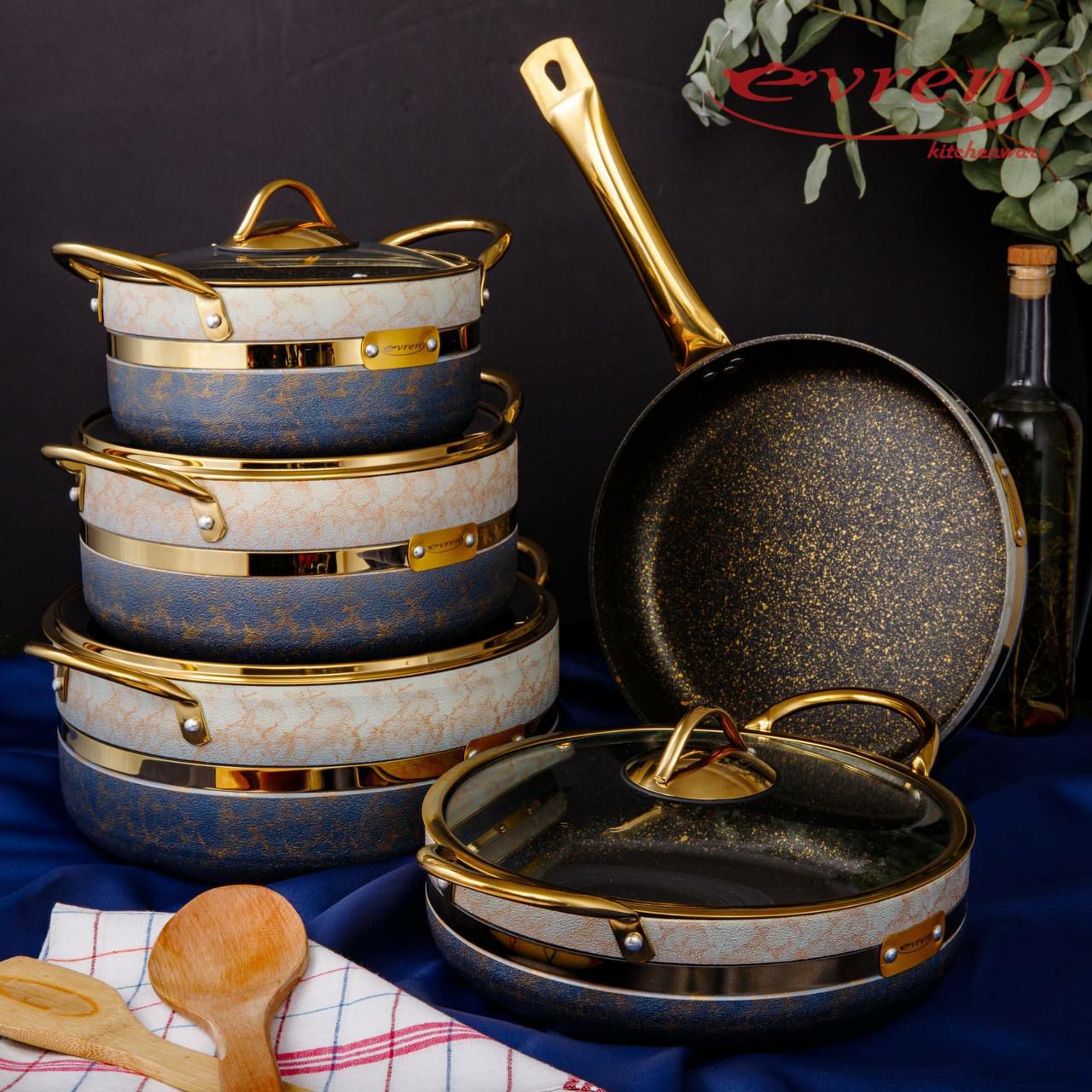 Yosh soqolli mushuk porno