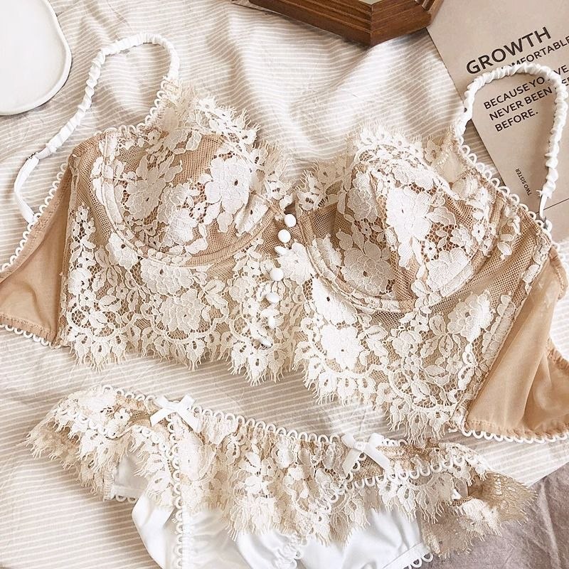 Shved ayollar fotosurati