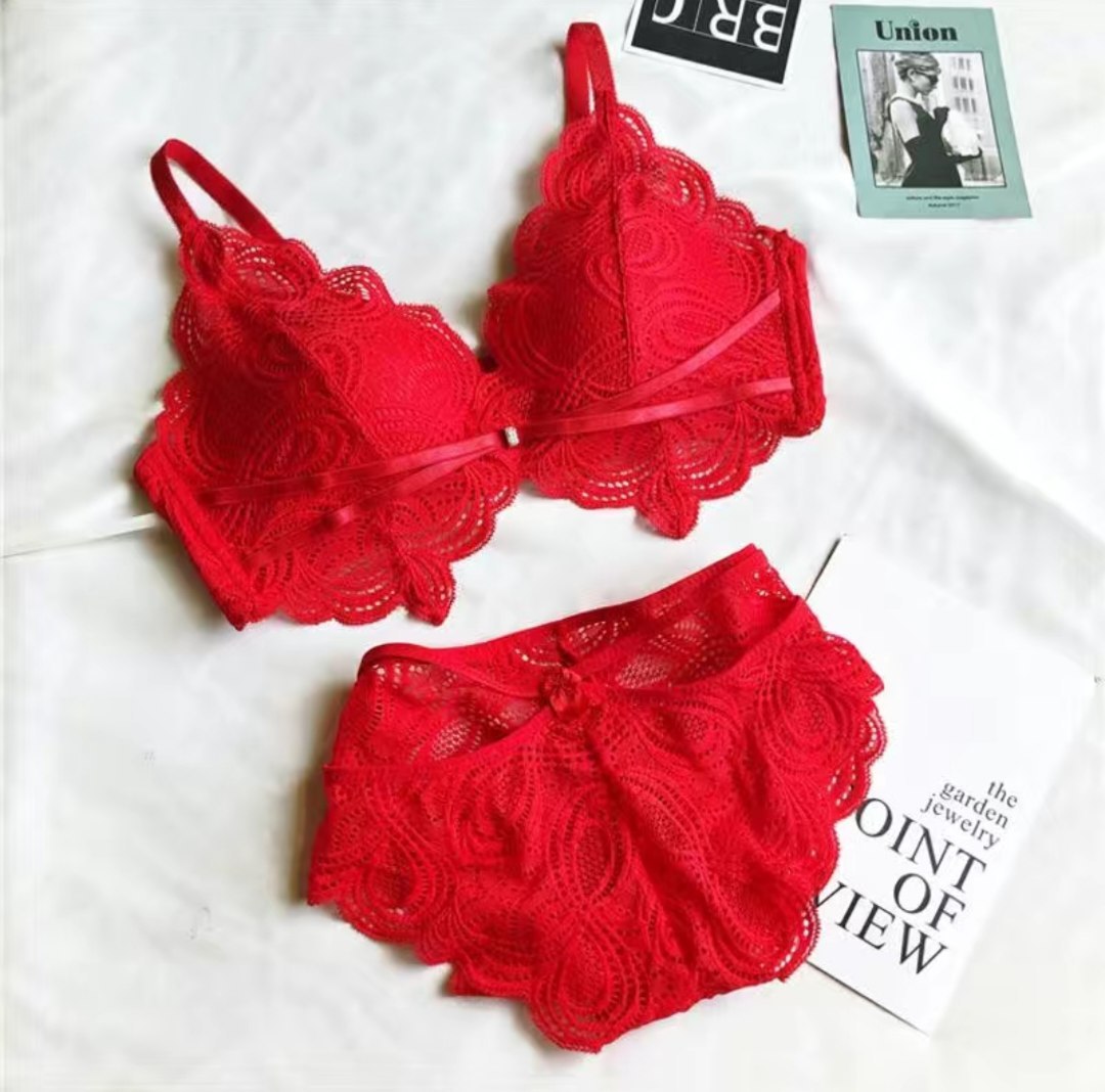 Rasmlarda yalangoch Alsou